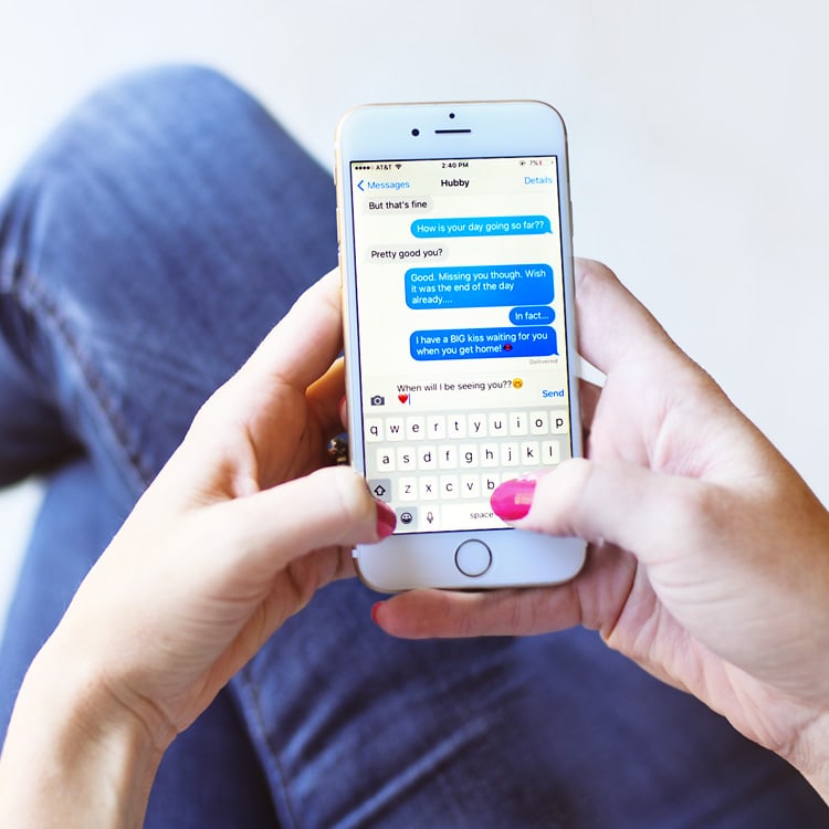 Love Text Messages 2.0 - The Dating Divas