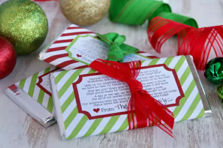 14 Of The Best Neighbor Gifts You Can DIY This Christmas - Expressions Vinyl