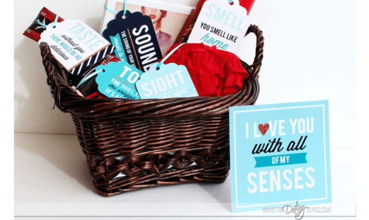 18 Easy & DIY Valentine's Day Gift Baskets To Surprise Your Loved On…  Diy  valentines day gifts for him, Valentine's day gift baskets, Diy valentines  gifts for him