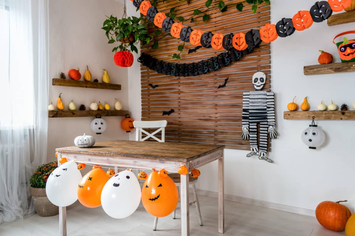50 Best   Spooky DIY Halloween Decorations - 41