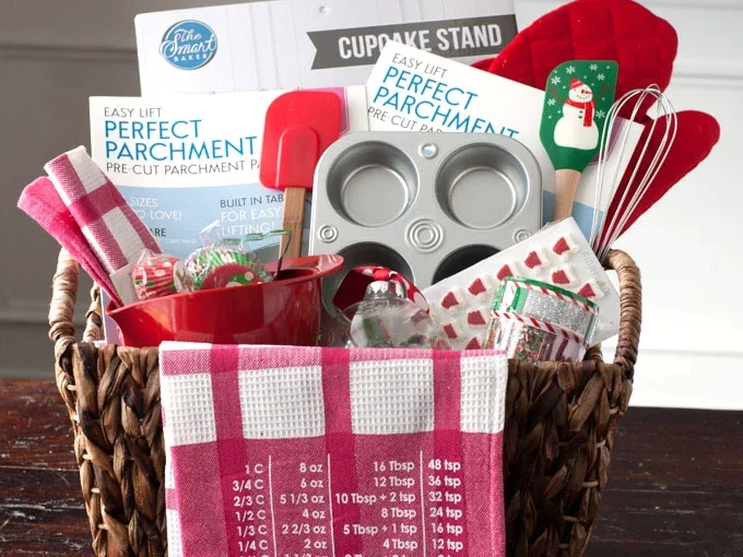 36 Best Gift Baskets For Elderly Women She Will Appreciate