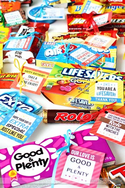 Free Candy Bar Gift Tags With Clever Candy Puns - The Dating Divas